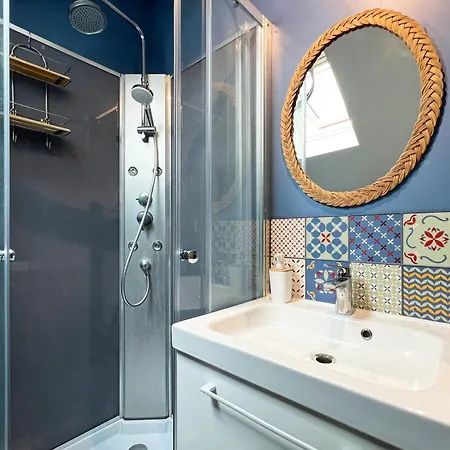 شقة Triplex Du Marche - Charme & Coeur De - Wifi - Thegoodbnb شيربوغ أون كوتننتين