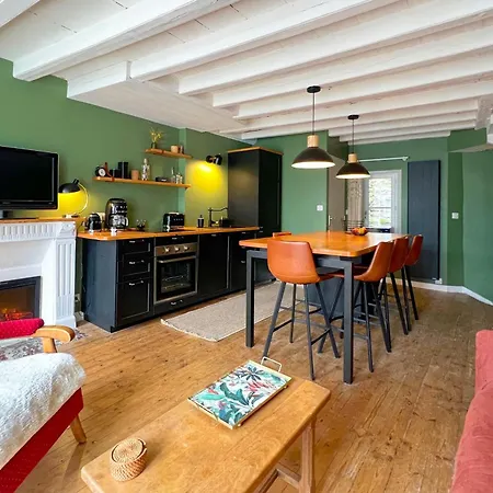 De Charme, 2 En Centre Apartman